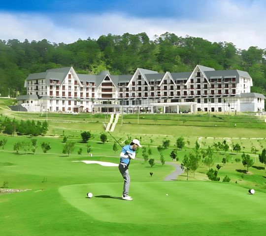 Sam Tuyền Lâm Golf & Resort