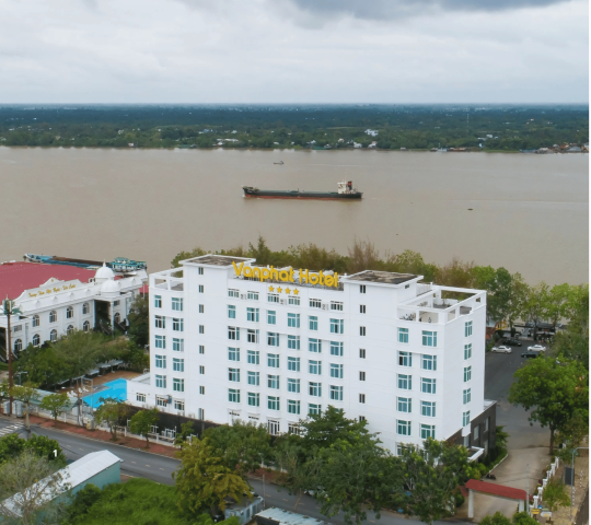 Khách Sạn Vạn Phát Riverside