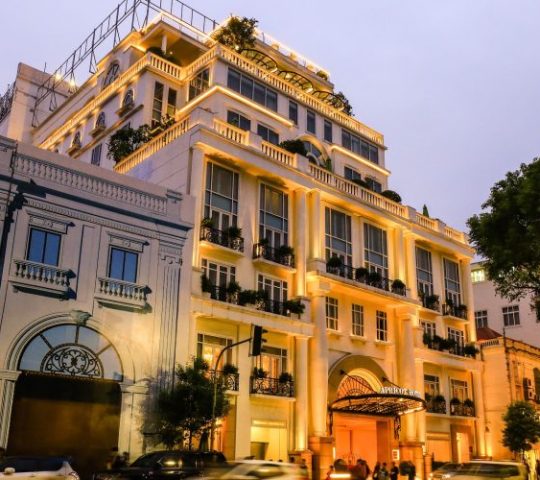 Apricot Hotel